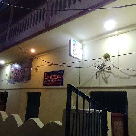 Sri Viswanatham Guest House Varanasi Exterior photo